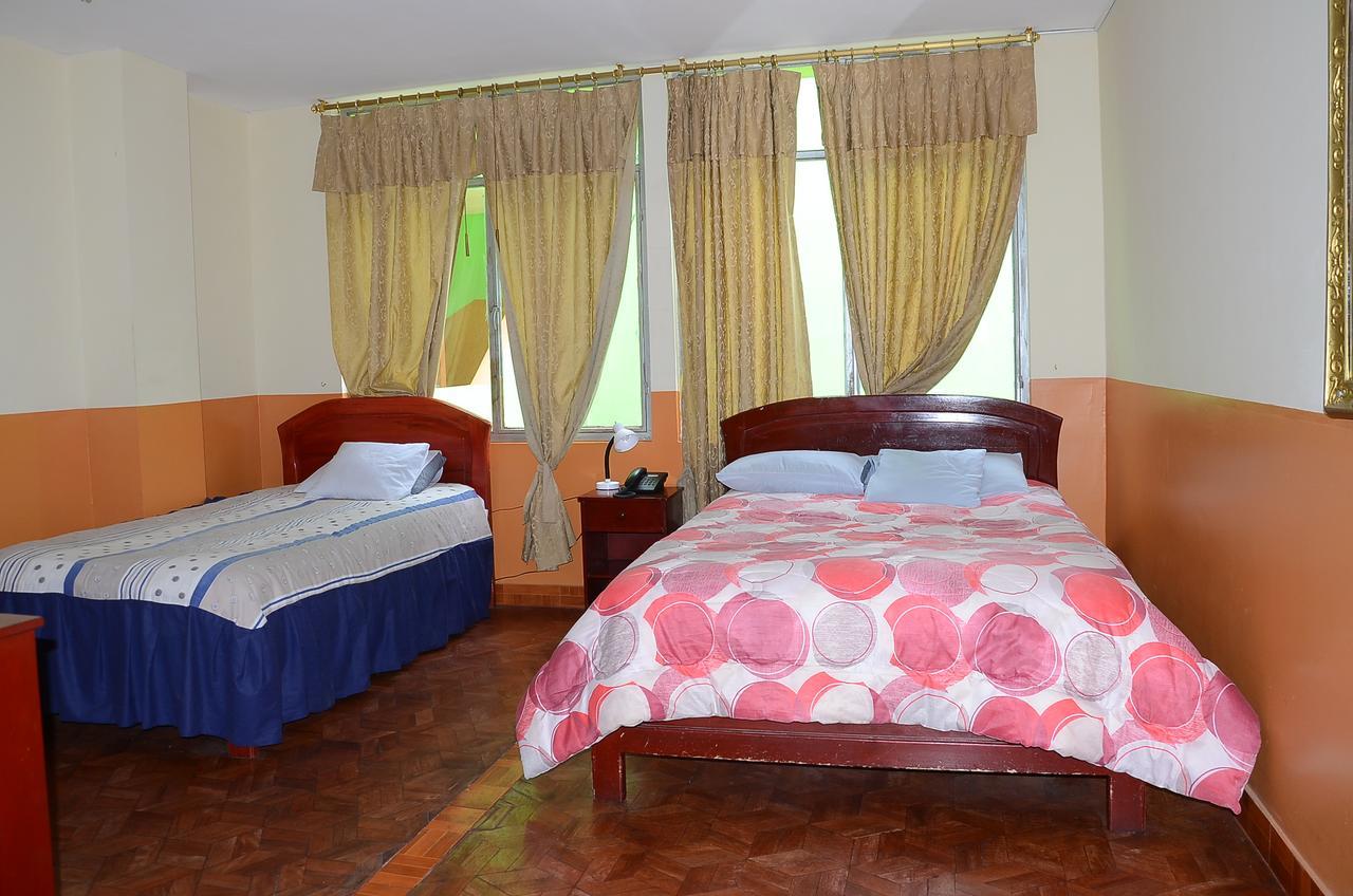 Hotel Real Madrid Риобамба Экстерьер фото